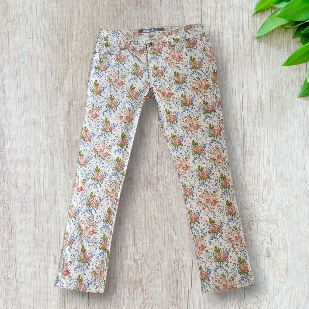 Jordache Women's Floral Skinny Jeans - Multicolor